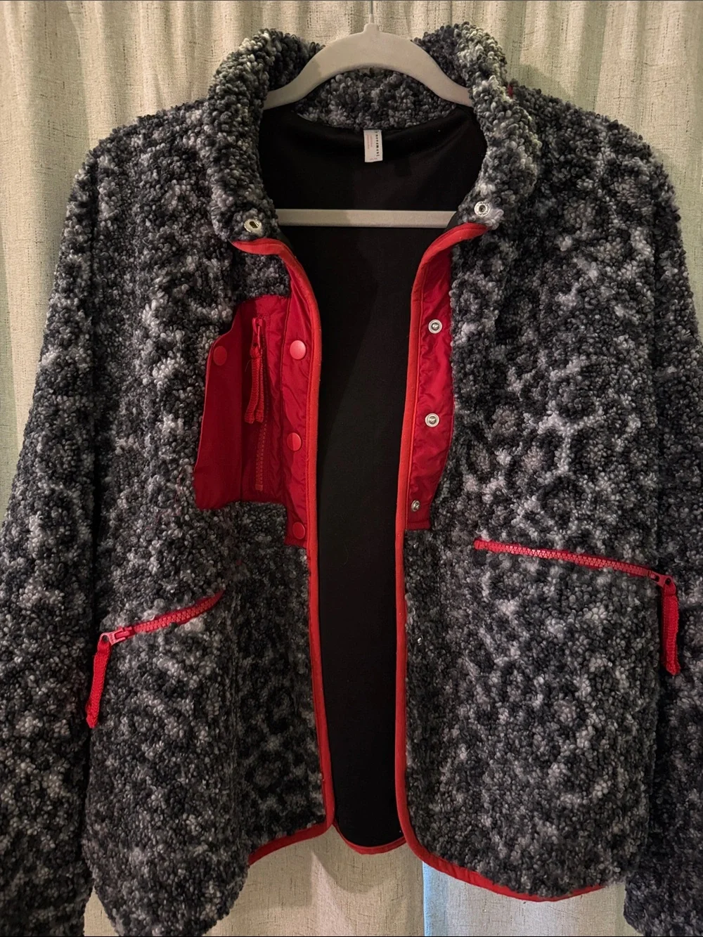 ✨ SALE ✨ Free People Queen Of The Jungle Sherpa